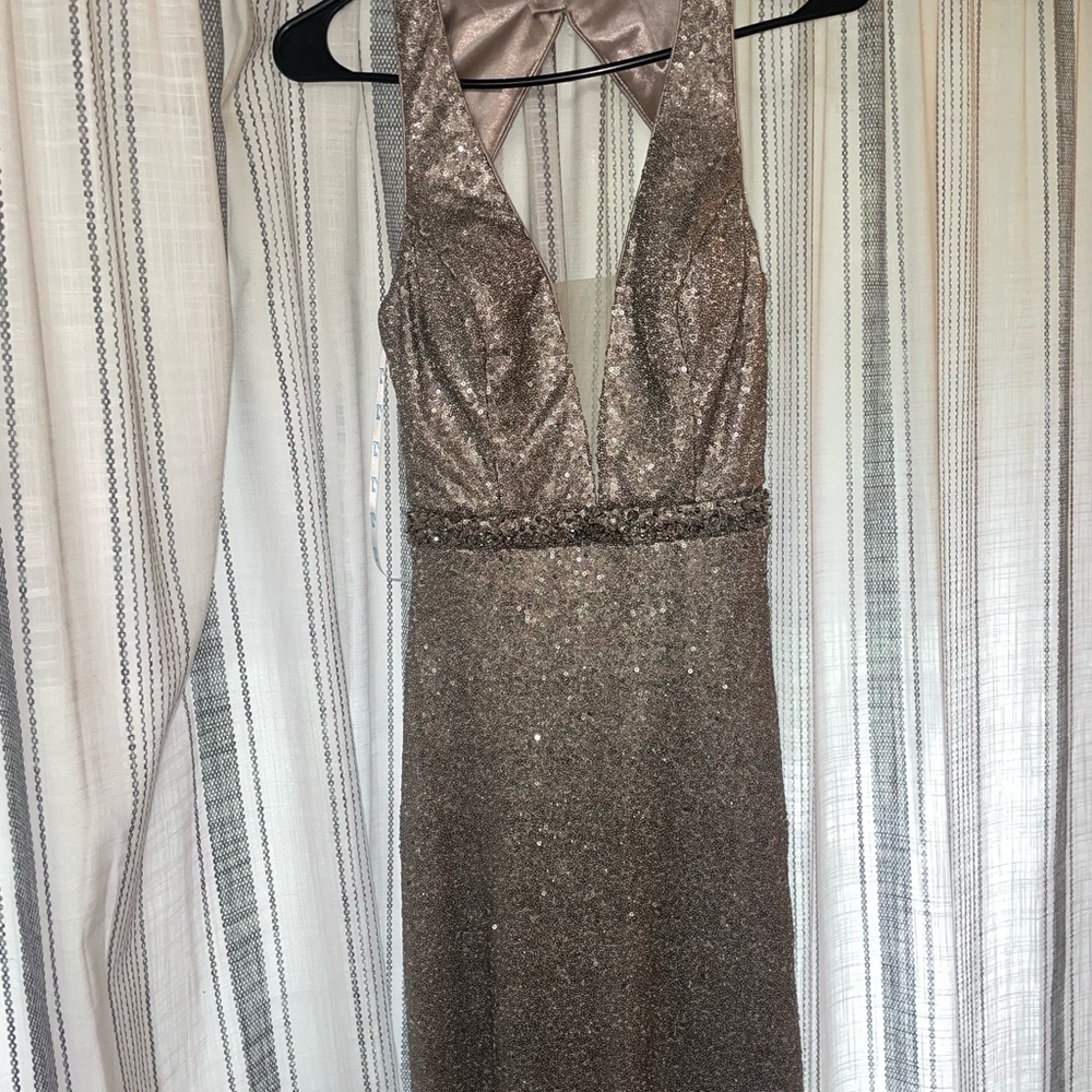 Camille La Vie Sparkling Backless Dress in Gold